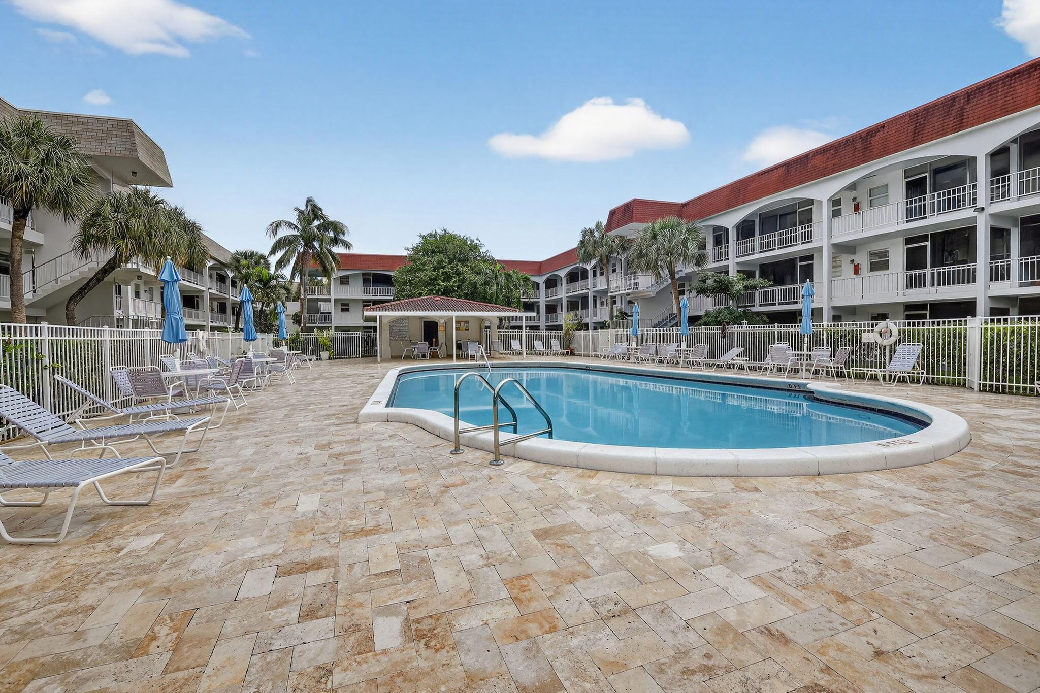 581 Blue Heron Dr #206-B