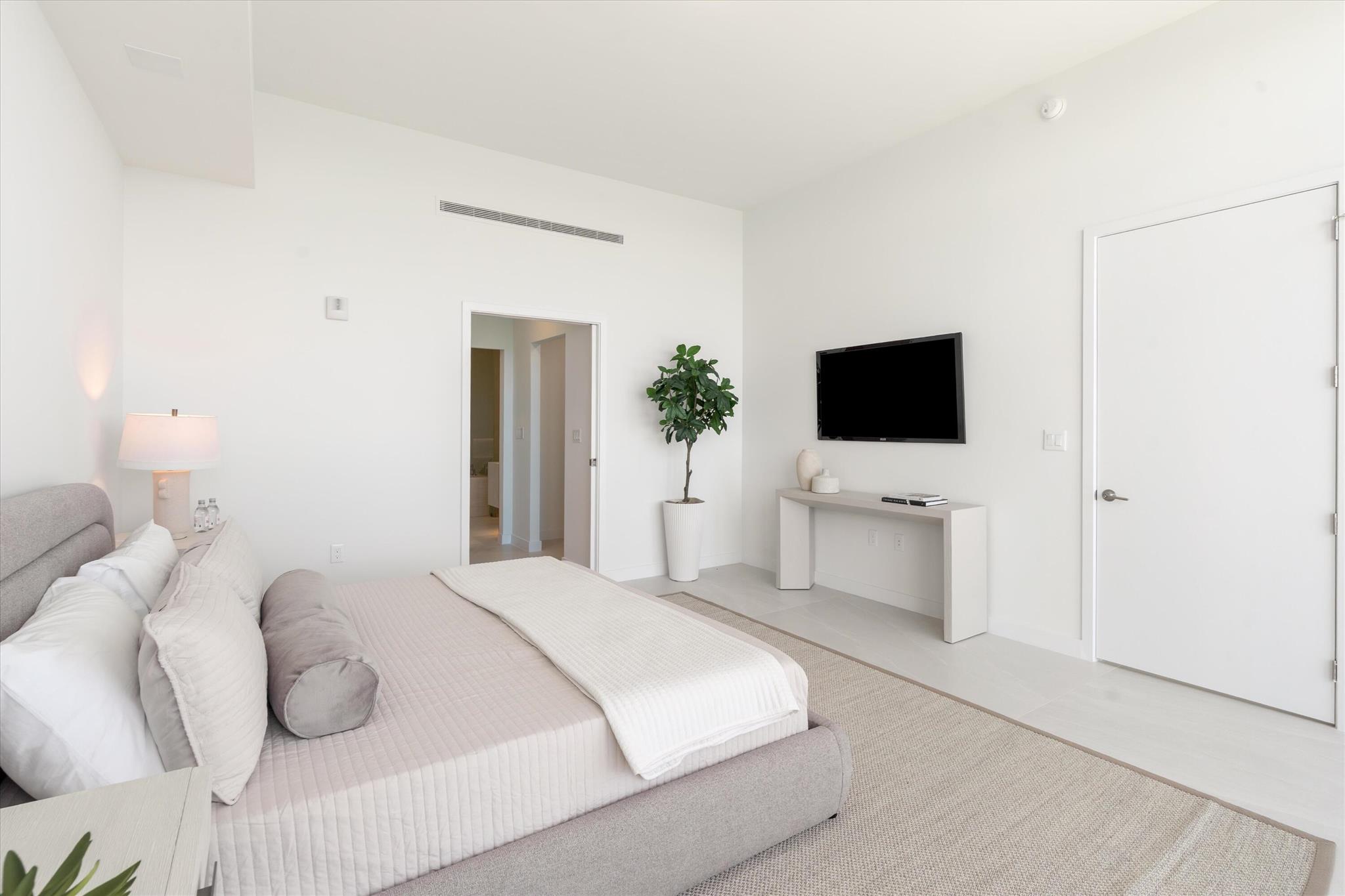 900 N Ocean Blvd #Uph03 Pompano Beach, FL 33062