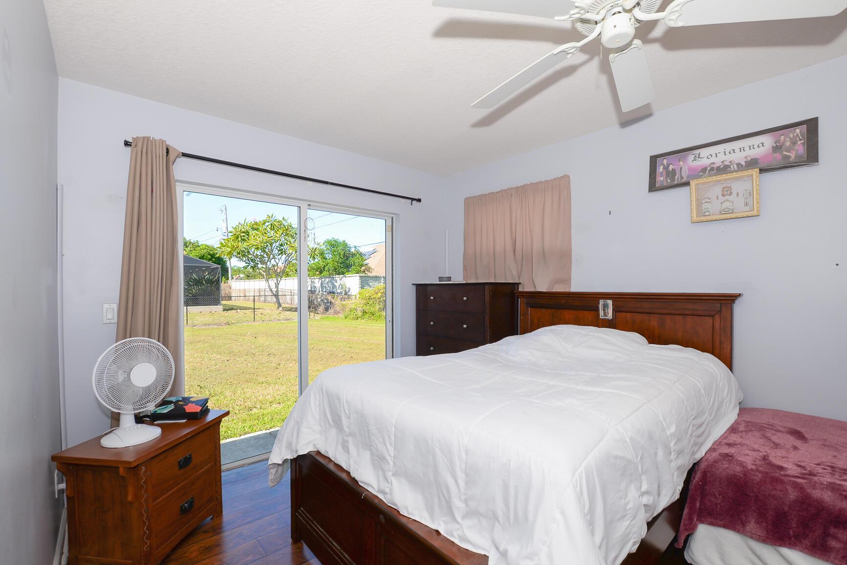 2119 SW Azure Ave Port St Lucie, FL 34953