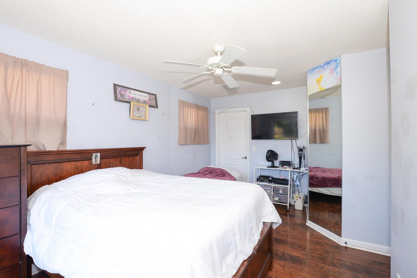 2119 SW Azure Ave Port St Lucie, FL 34953