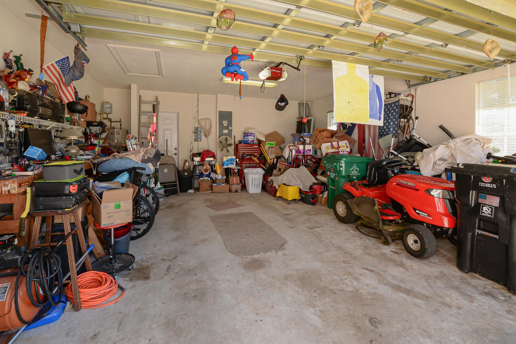 2119 SW Azure Ave Port St Lucie, FL 34953