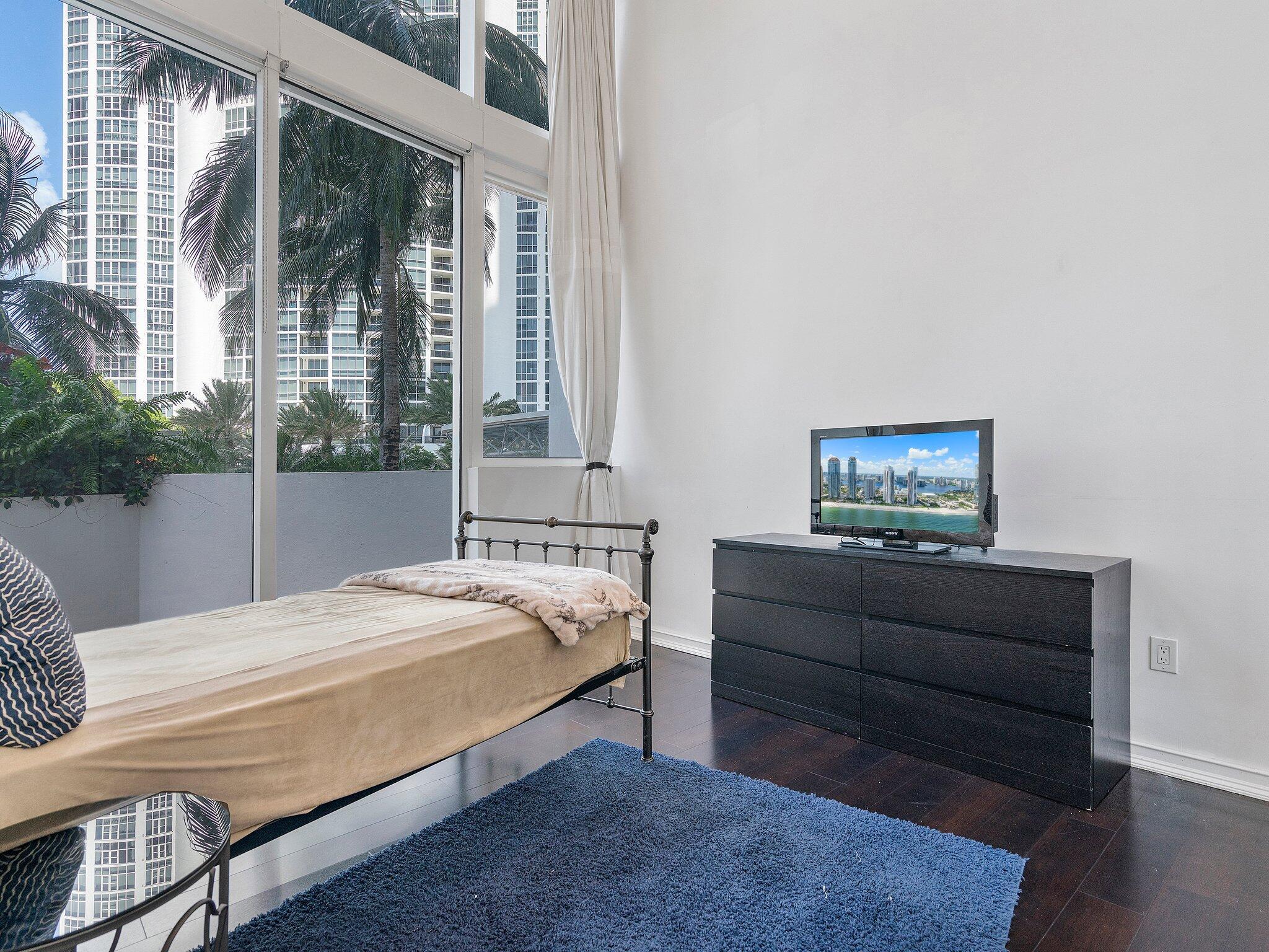 18101 Collins Ave #401 Sunny Isles Beach, FL 33160