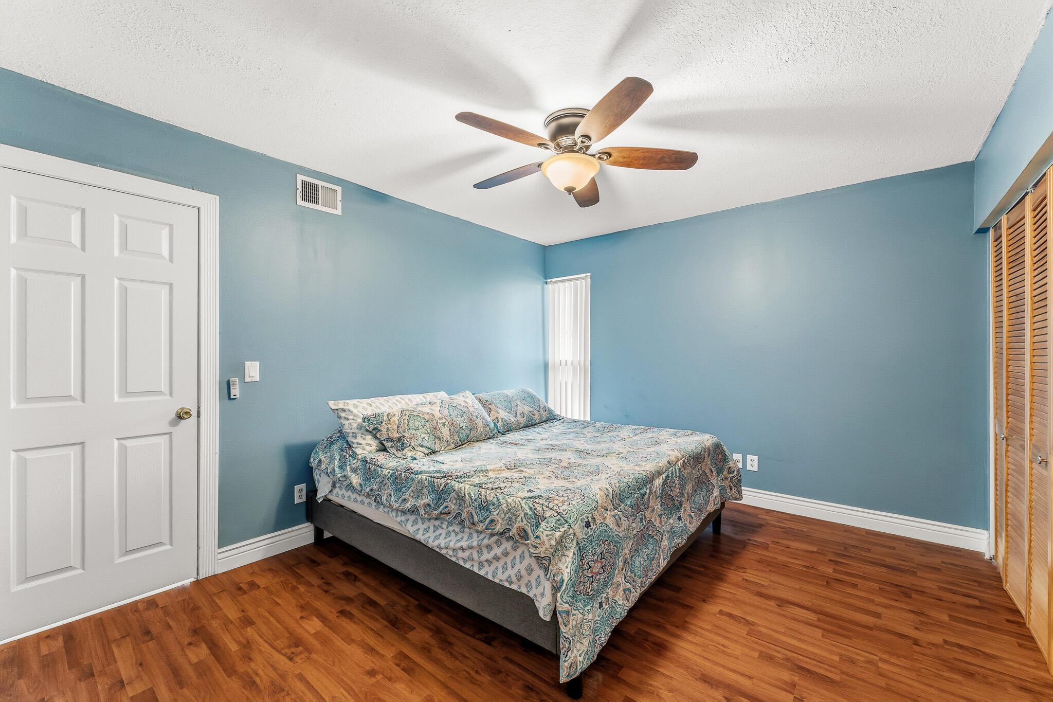 1425 SE San Sovina Ter Port St Lucie, FL 34952