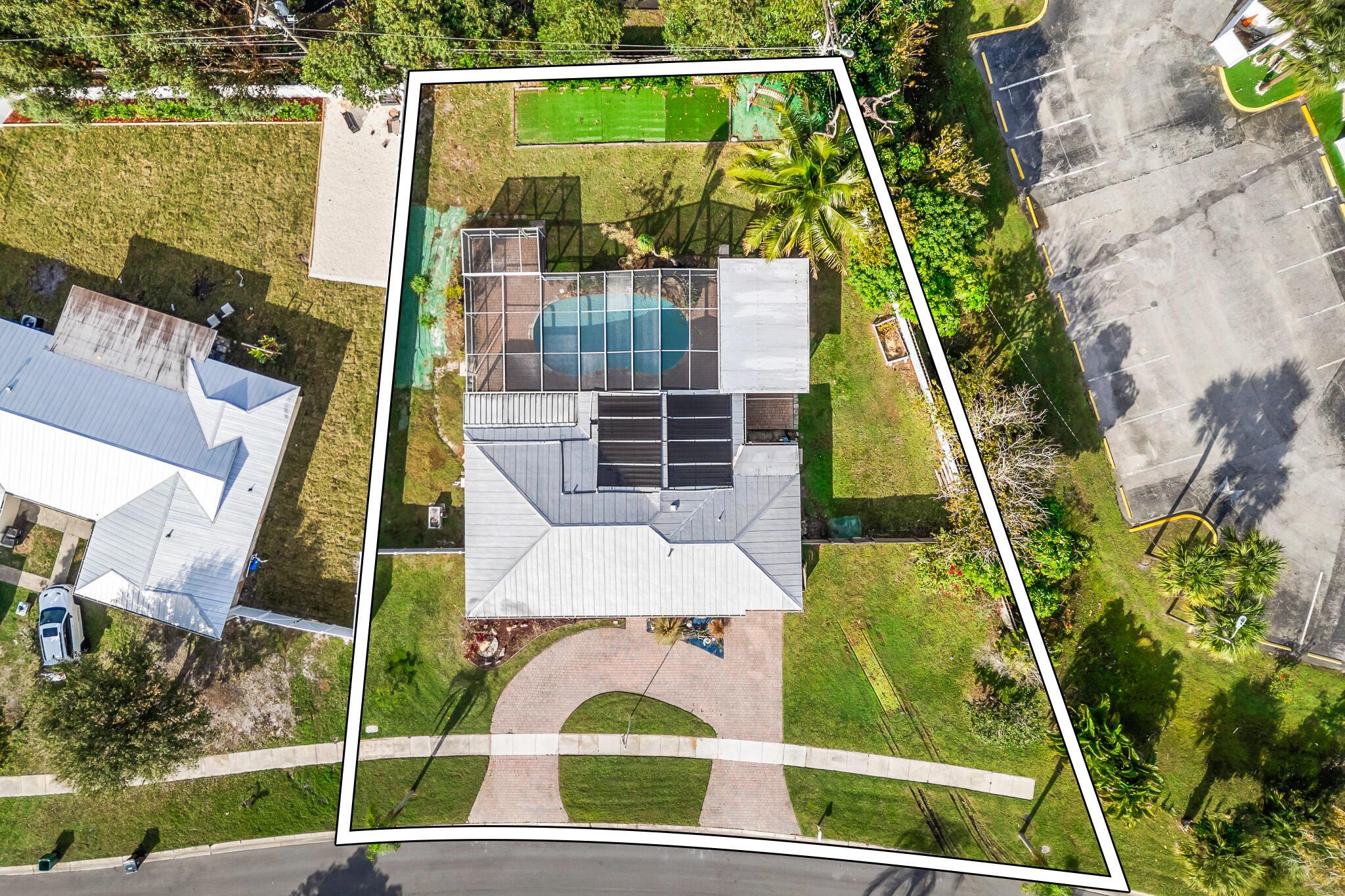 1425 SE San Sovina Ter Port St Lucie, FL 34952