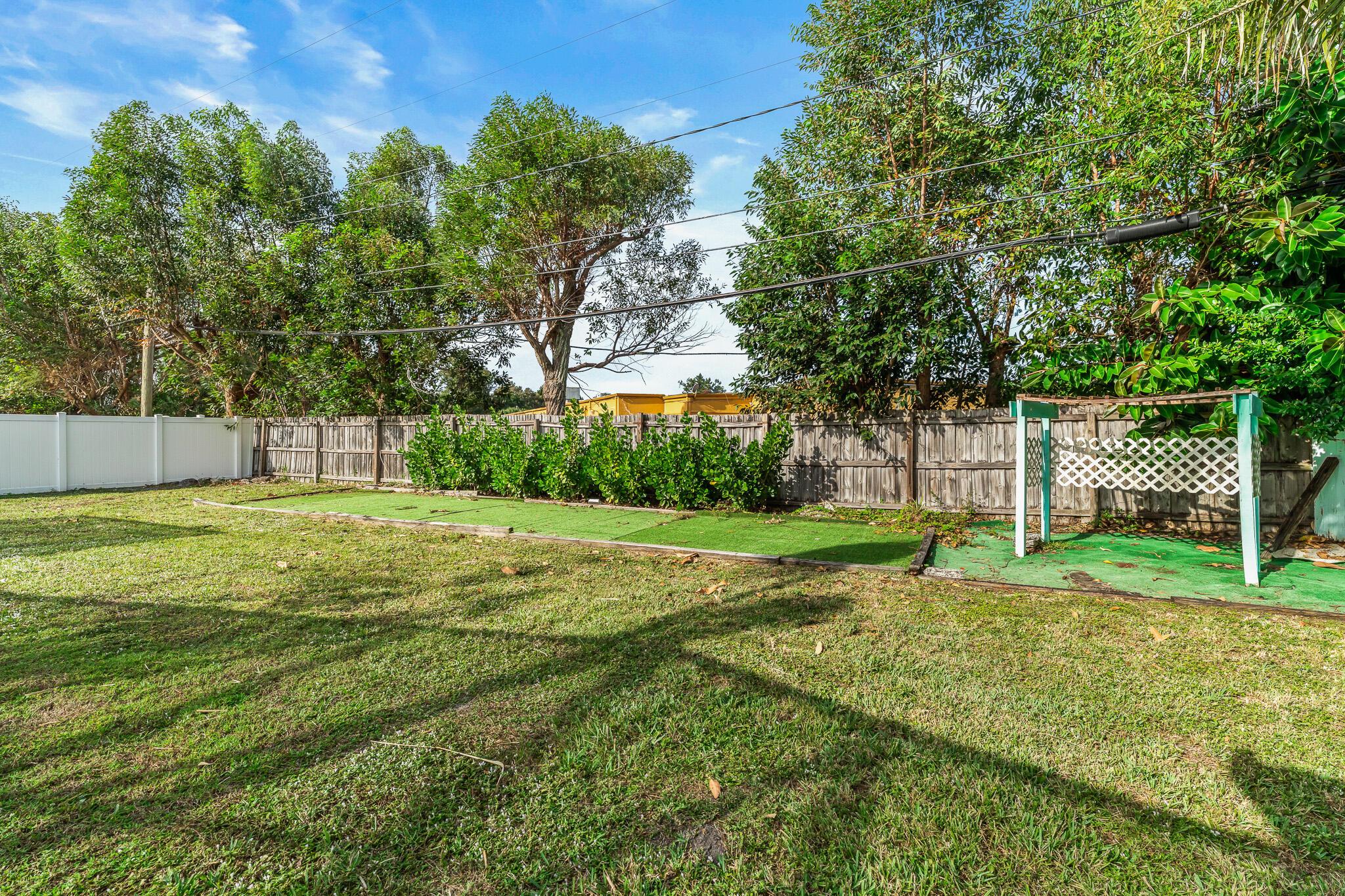 1425 SE San Sovina Ter Port St Lucie, FL 34952