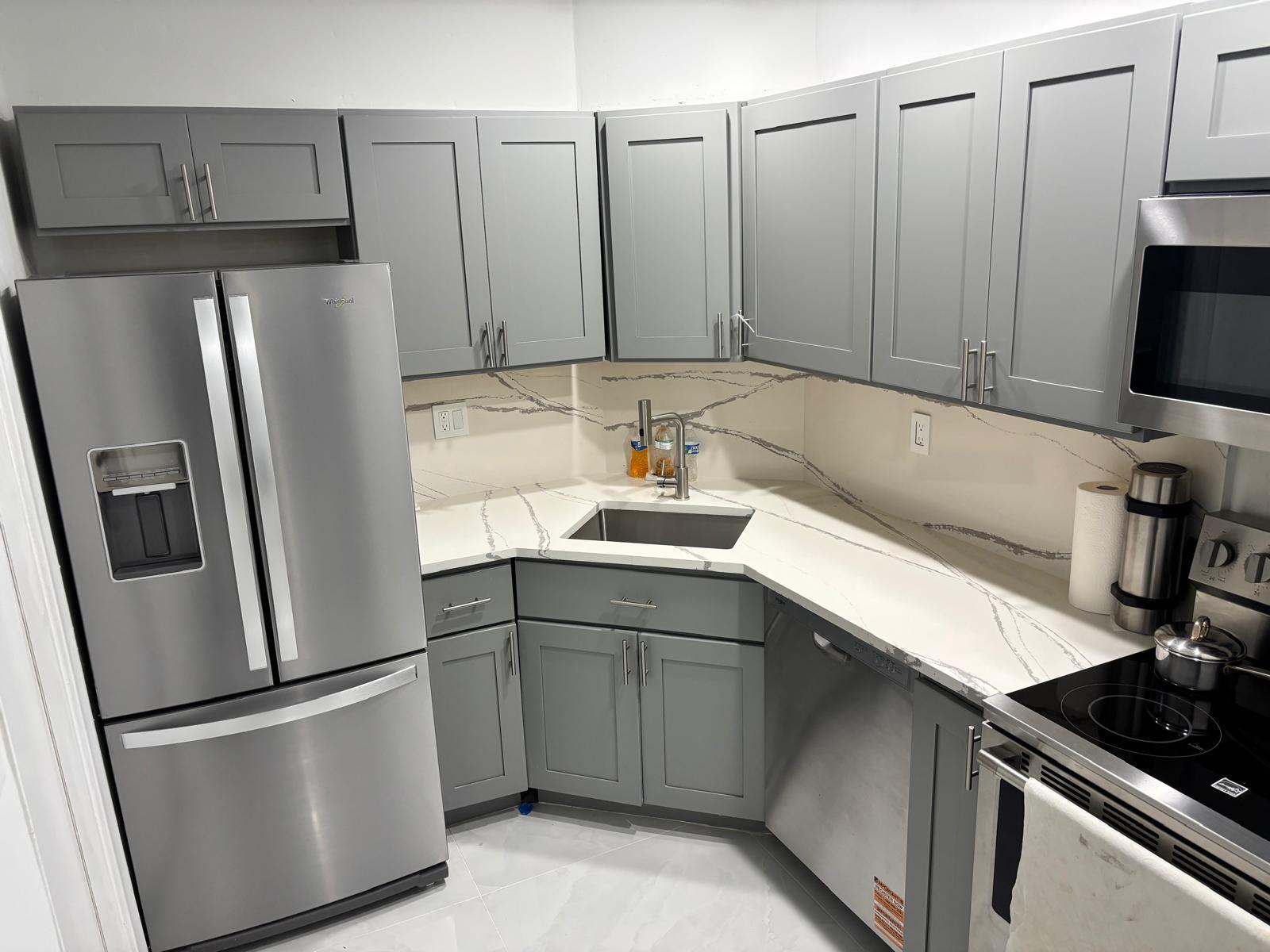 136 NE 19th Ct #112f