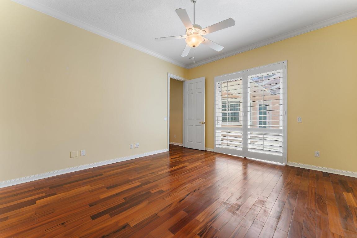 215 New Hvn Jupiter, FL 33458