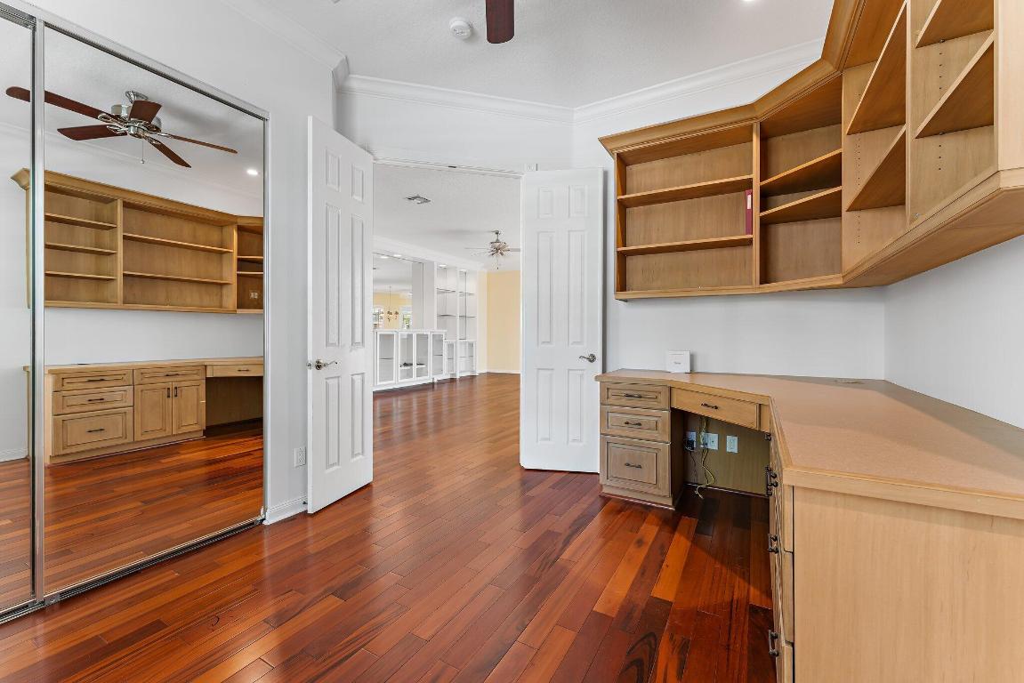 215 New Hvn Jupiter, FL 33458