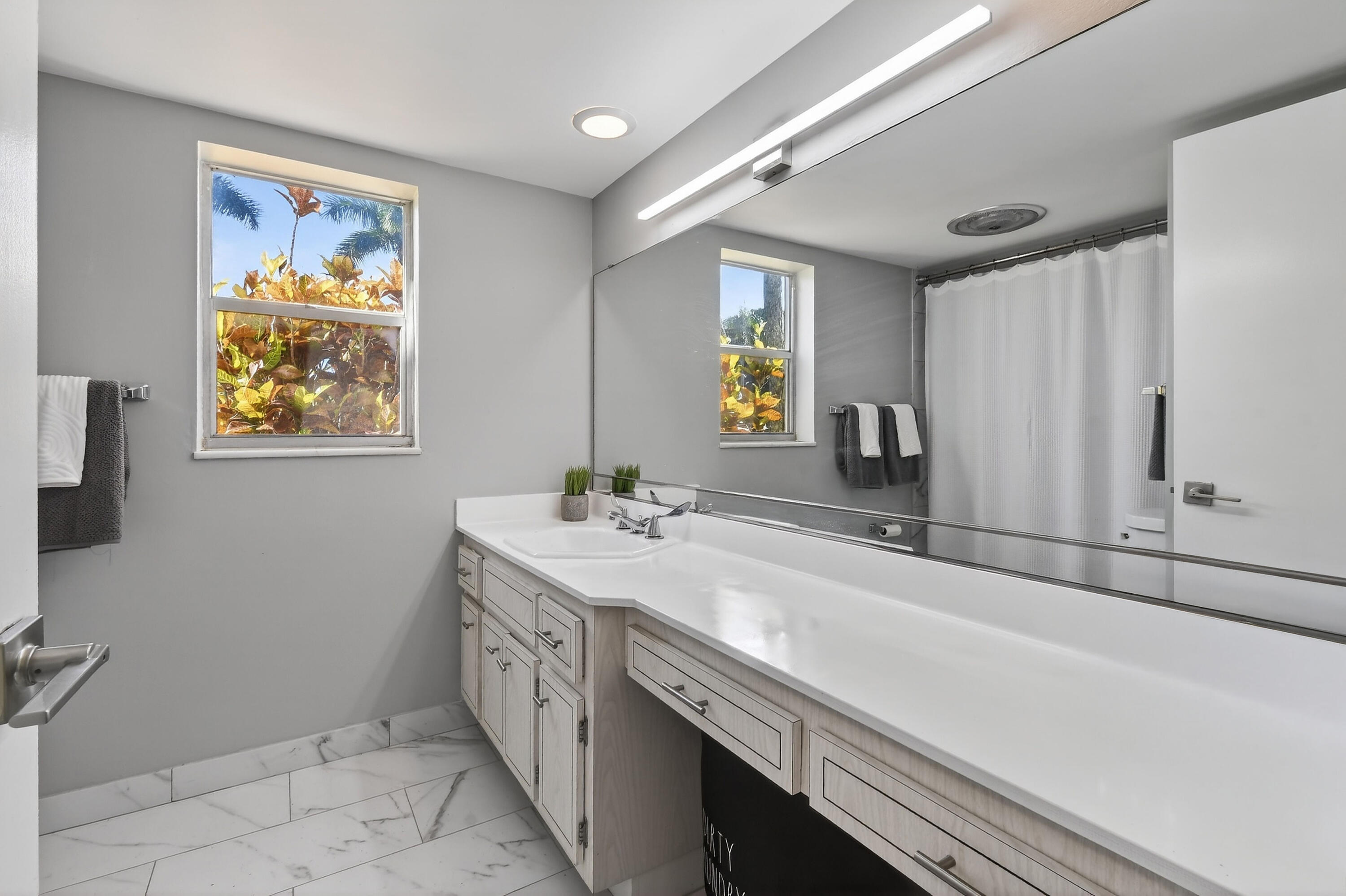 4500 Gefion #106 Lake Worth, FL 33467