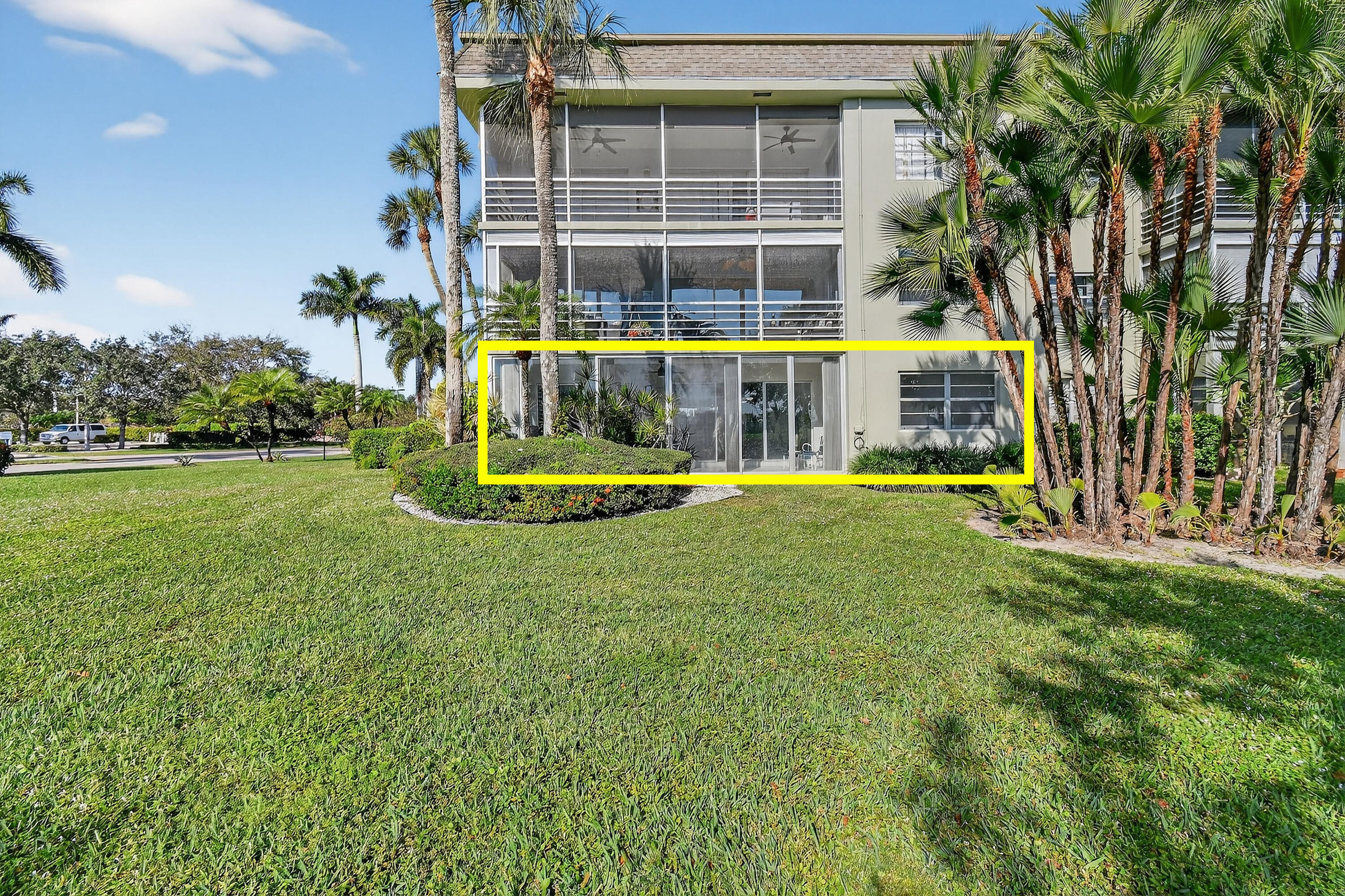 4500 Gefion #106 Lake Worth, FL 33467