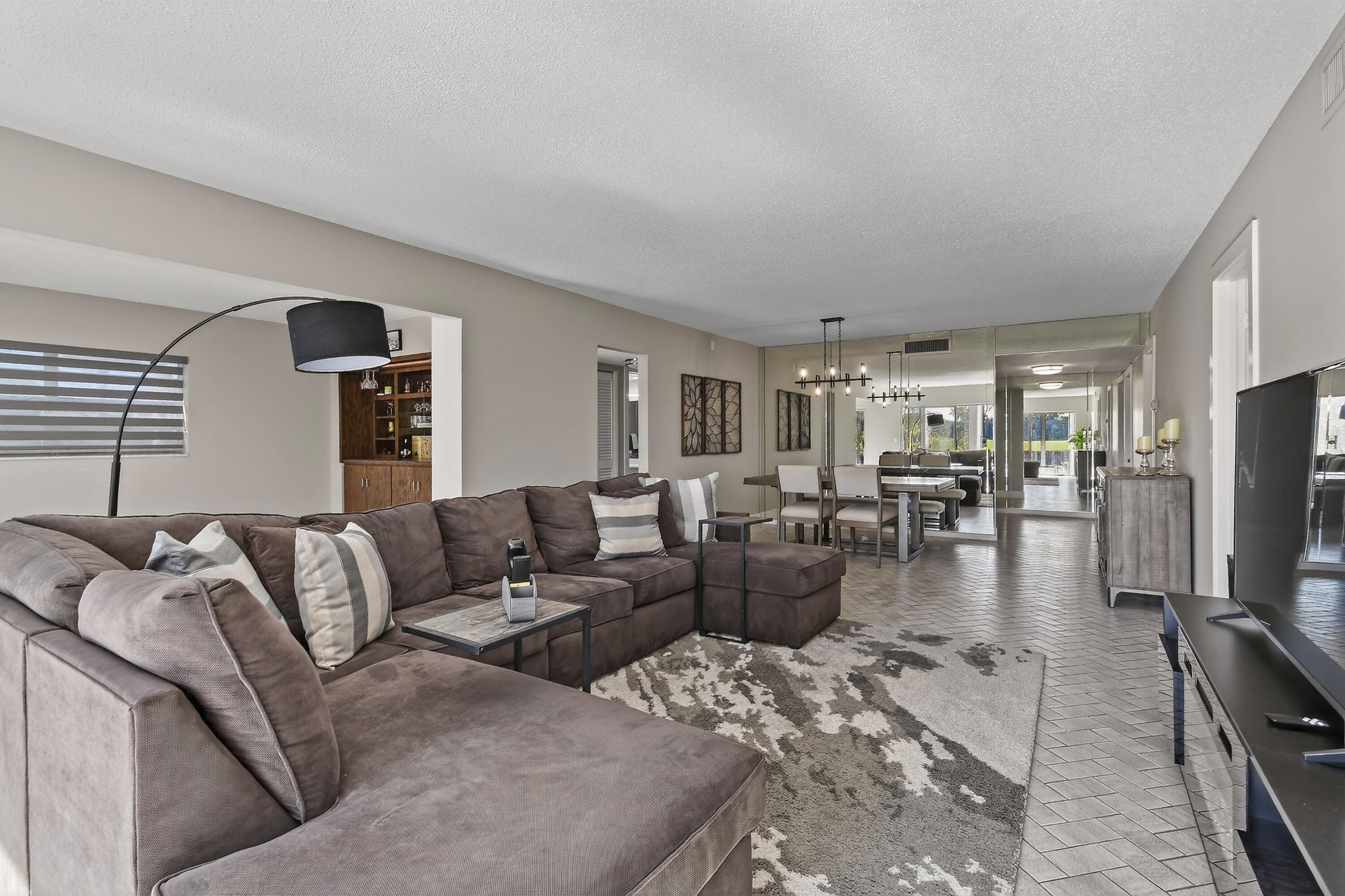 4500 Gefion #106 Lake Worth, FL 33467