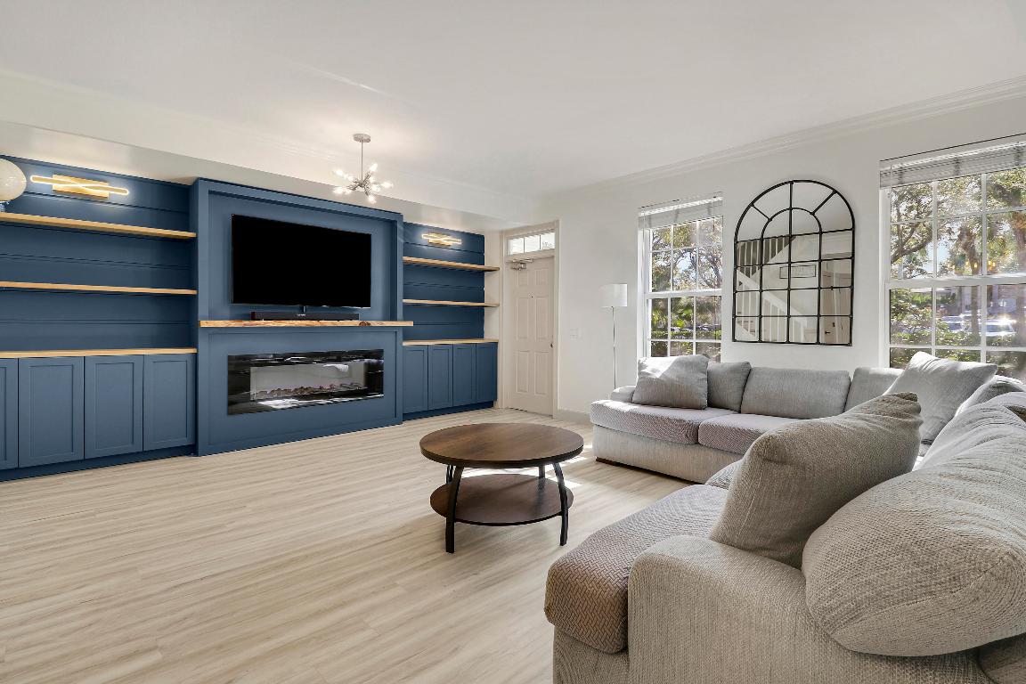 112 Wentworth Jupiter, FL 33458