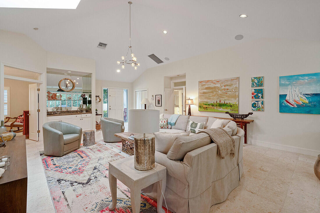 2901 Captains Jupiter, FL 33477