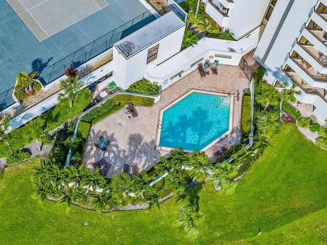 3322 Casseekey Is #104 Jupiter, FL 33477