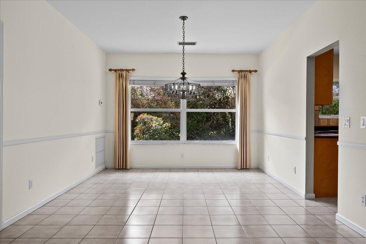 9953 SE Mahogany Jupiter, FL 33469