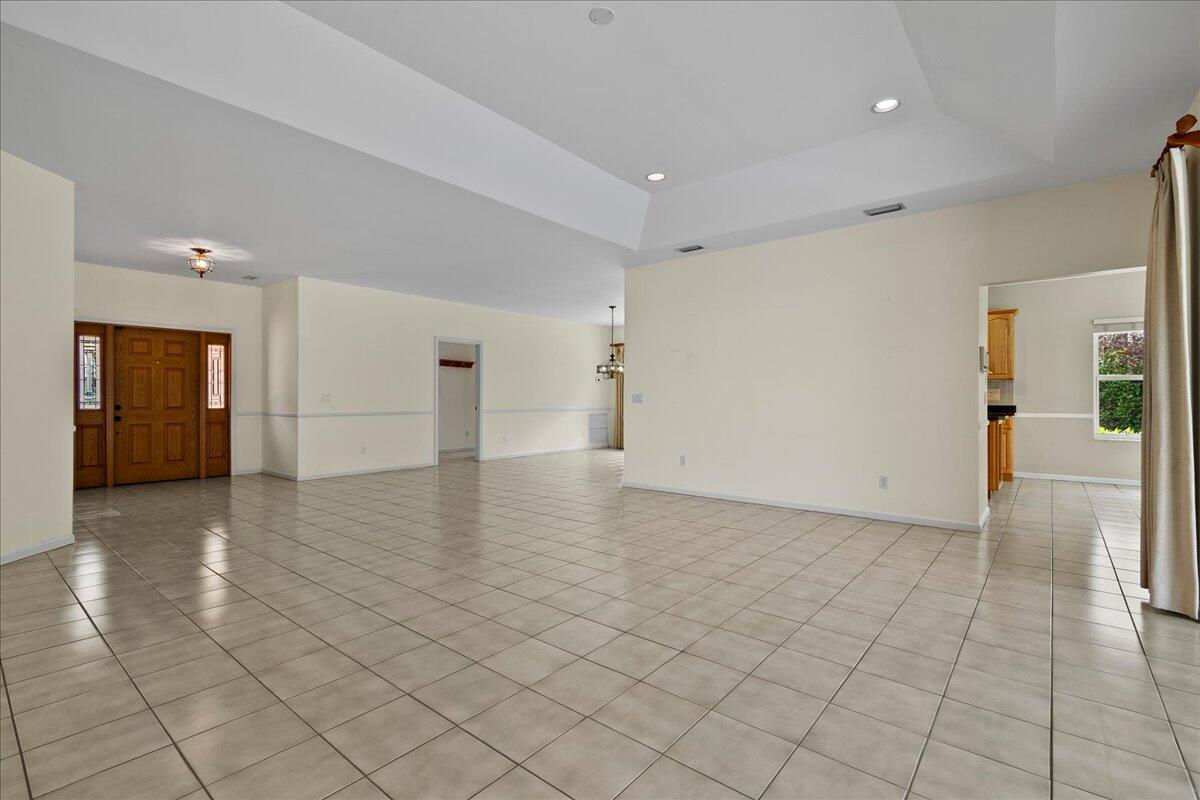 9953 SE Mahogany Jupiter, FL 33469