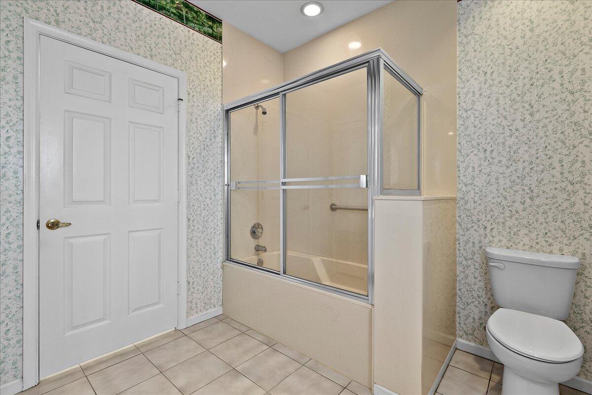 9953 SE Mahogany Jupiter, FL 33469