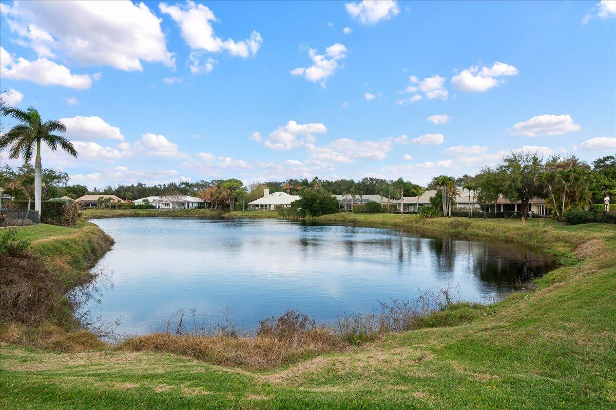 9953 SE Mahogany Jupiter, FL 33469