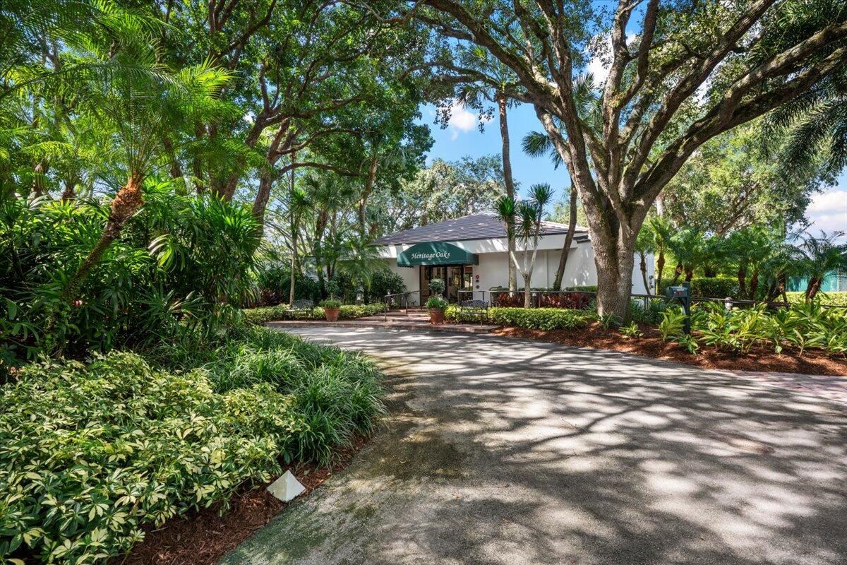 9953 SE Mahogany Jupiter, FL 33469