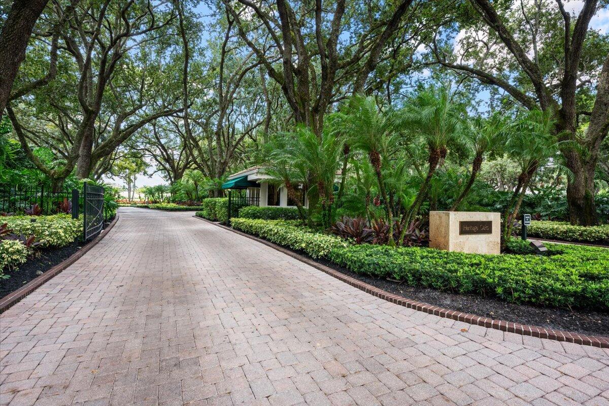 9953 SE Mahogany Jupiter, FL 33469