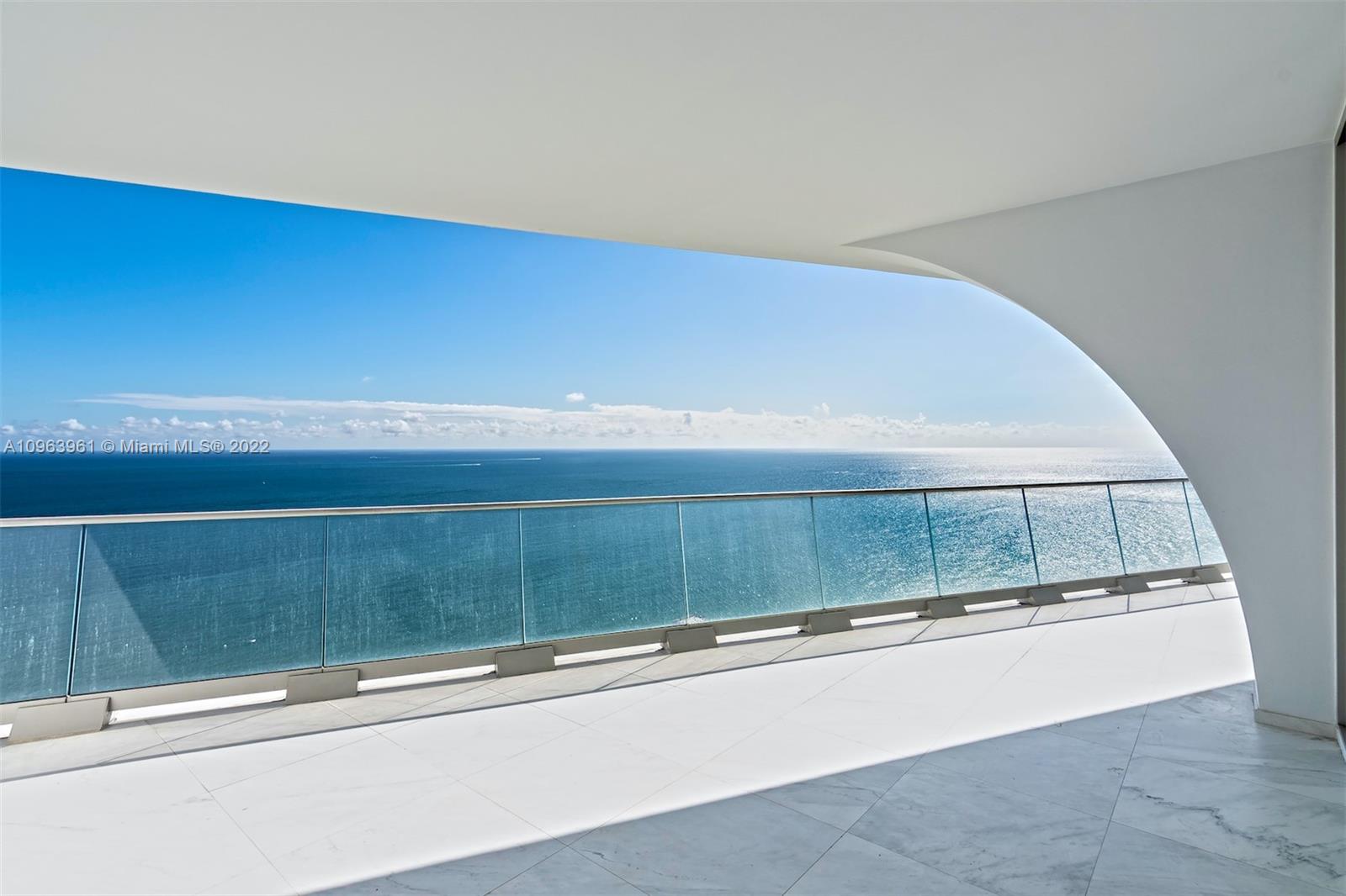16901 Collins Ave #3302