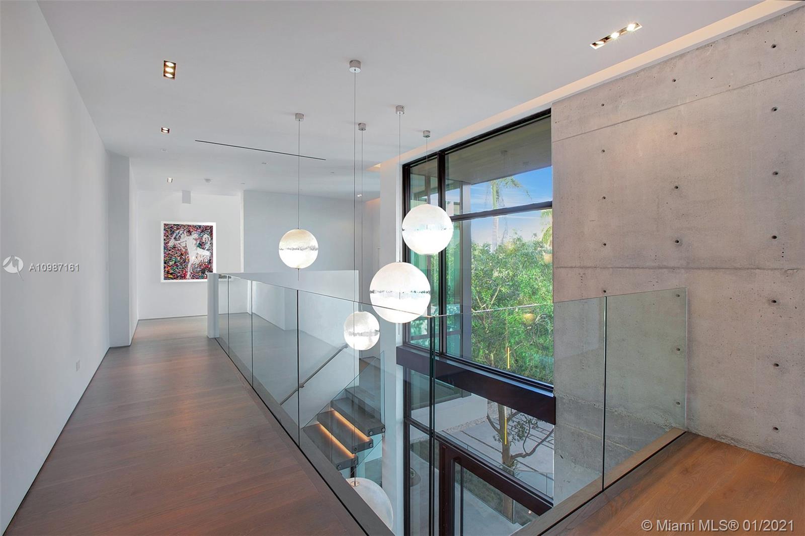 3591 Rockerman Rd Miami, FL 33133