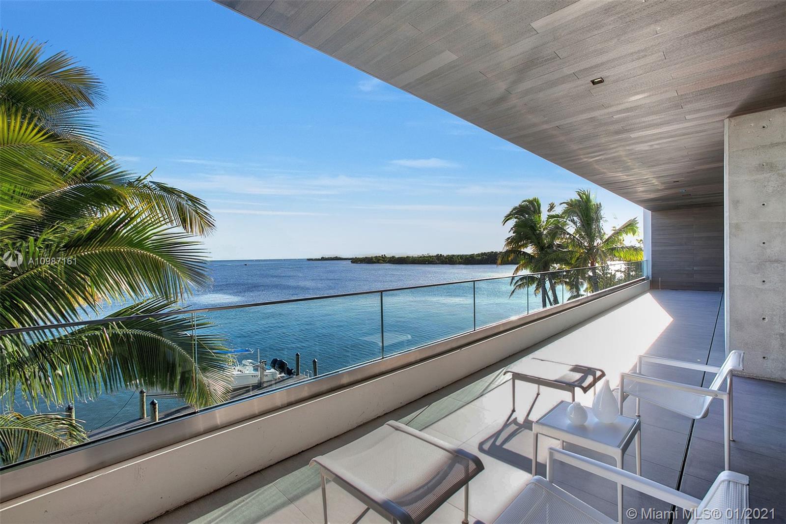 3591 Rockerman Rd Miami, FL 33133