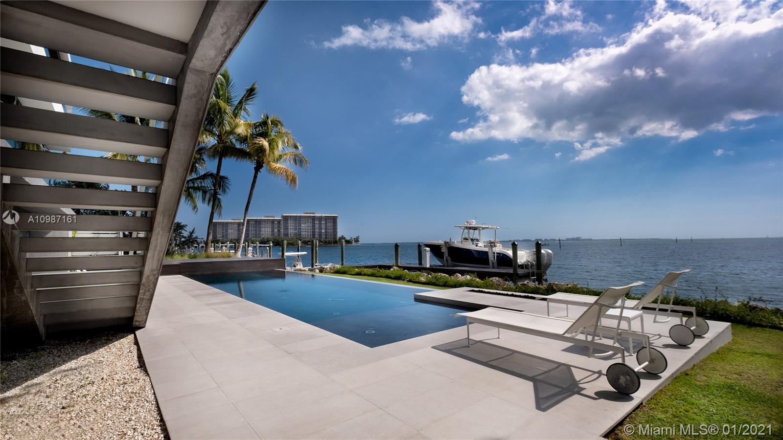 3591 Rockerman Rd Miami, FL 33133