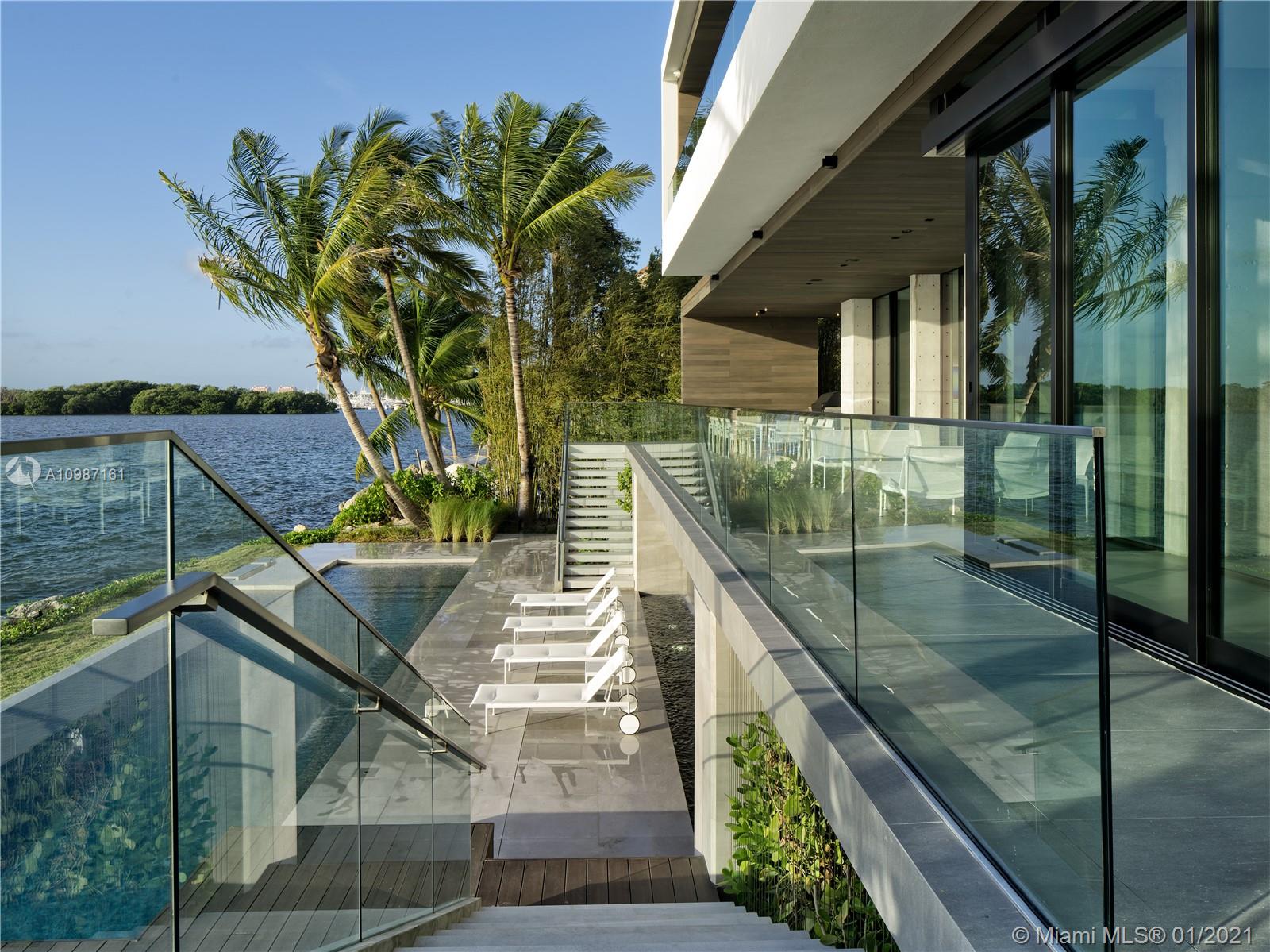 3591 Rockerman Rd Miami, FL 33133