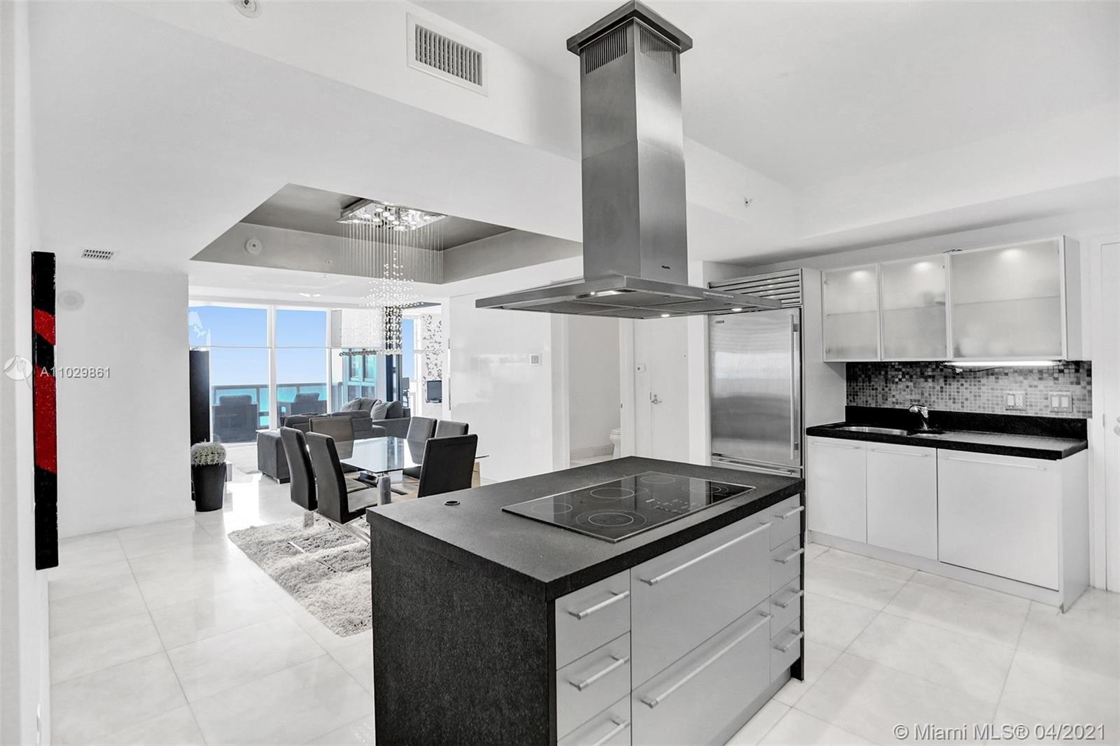18201 Collins Ave #1504 Sunny Isles Beach, FL 33160