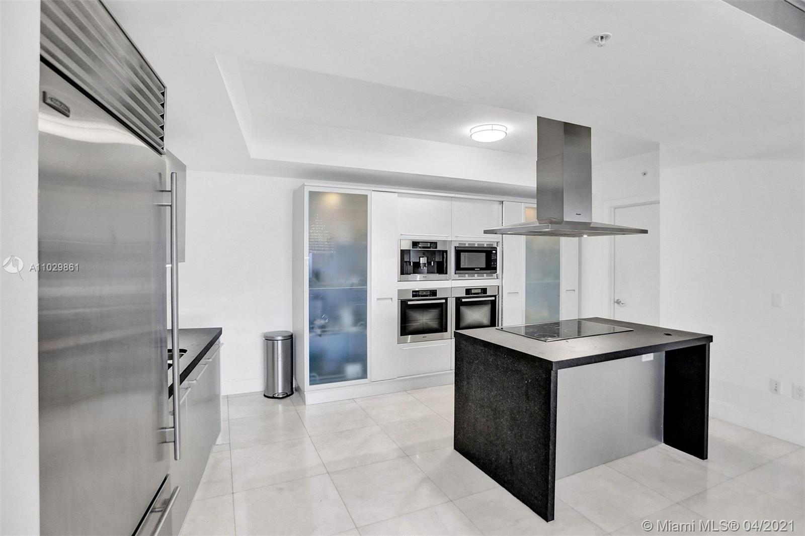 18201 Collins Ave #1504 Sunny Isles Beach, FL 33160