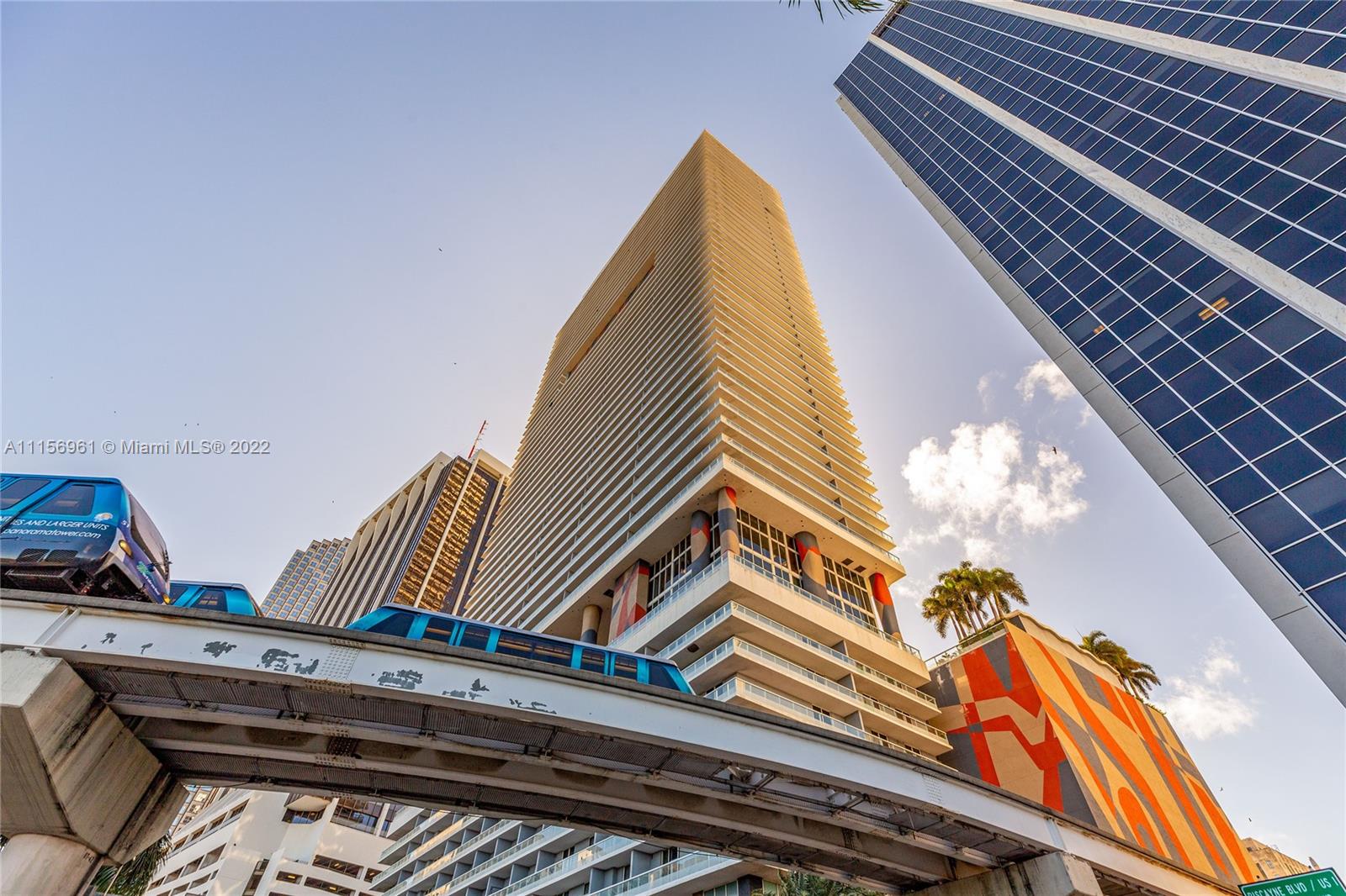 image 50 Biscayne0