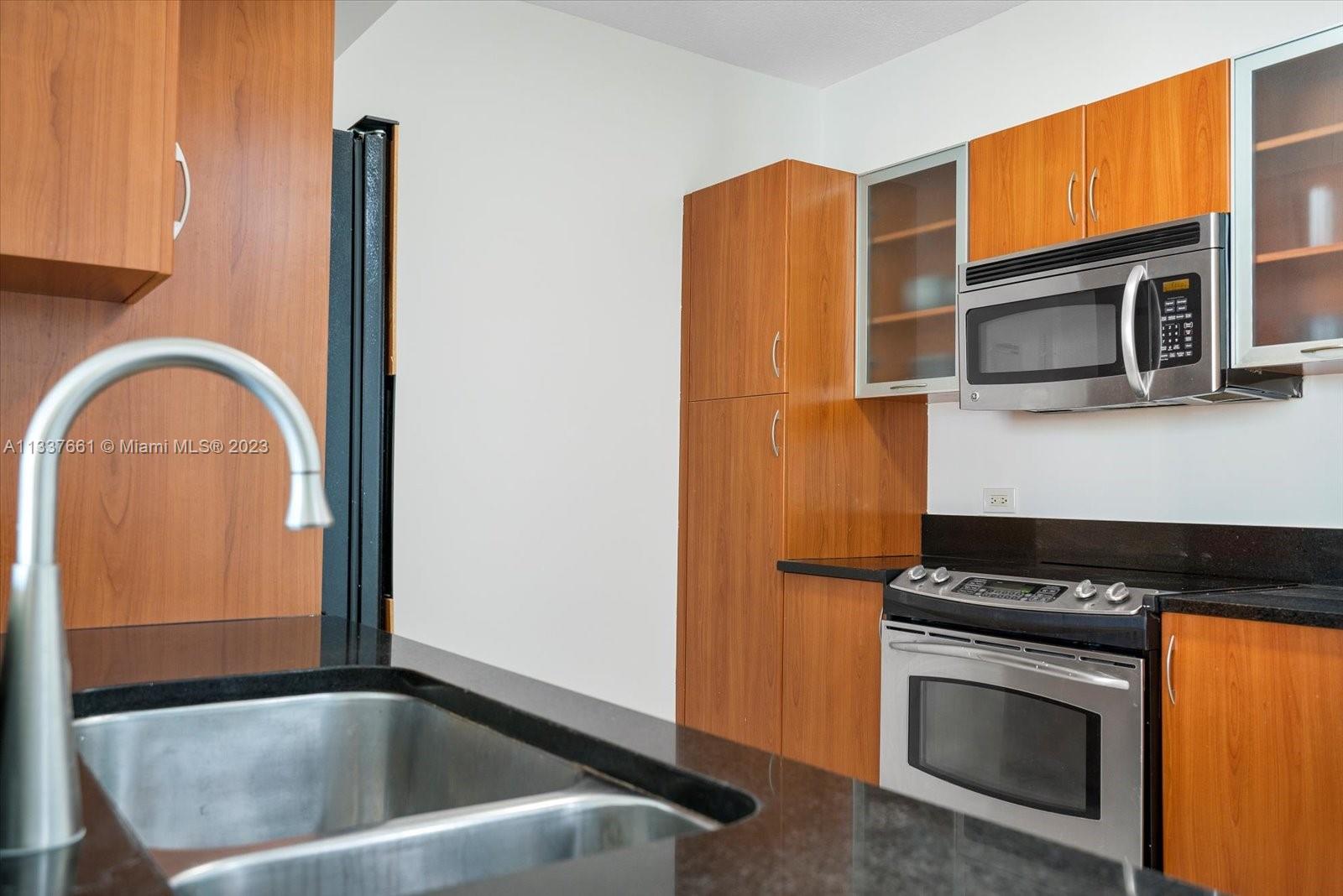 18800 NE 29th Ave #518 Aventura, FL 33180