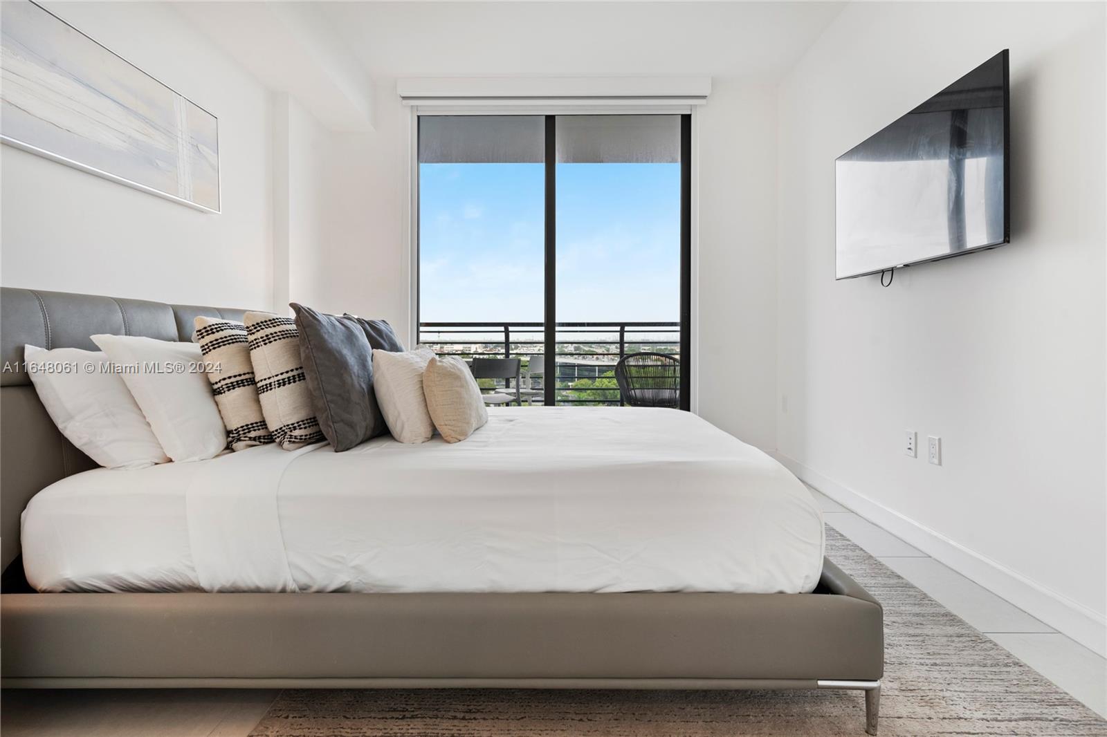 5350 NW 84th Ave #909 Doral, FL 33166