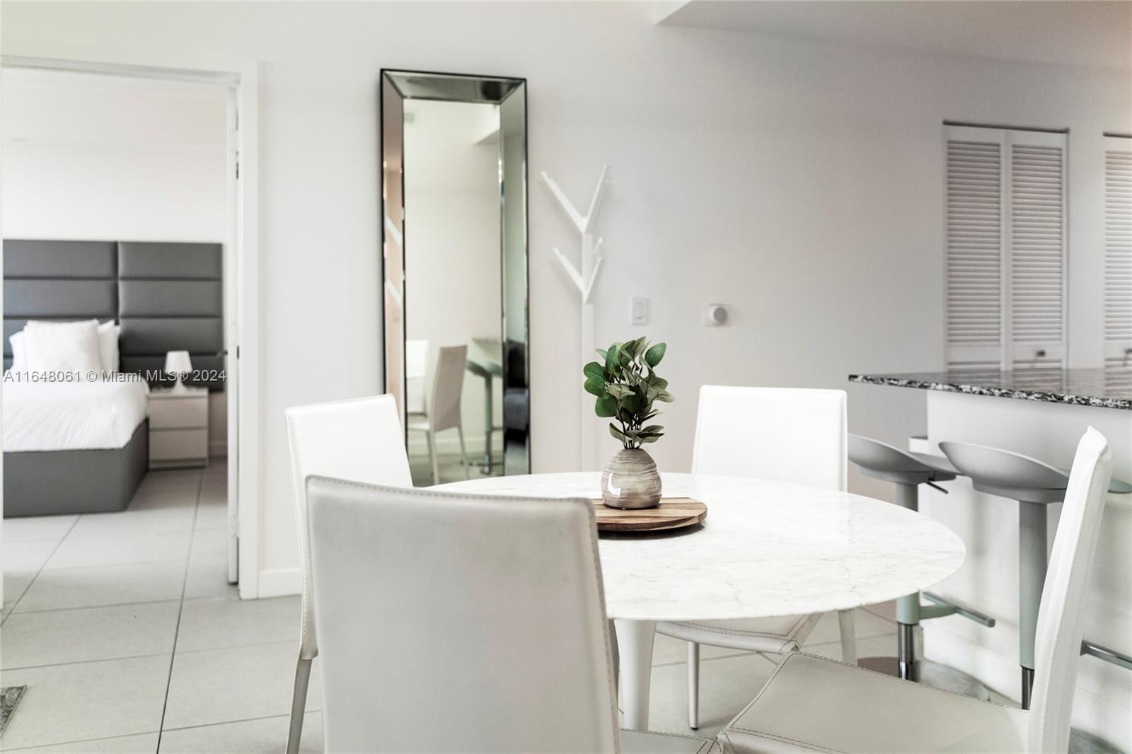 5350 NW 84th Ave #909 Doral, FL 33166