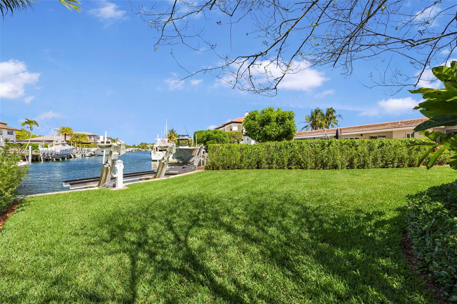 1117 Bella Vis Ave Coral Gables, FL 33156