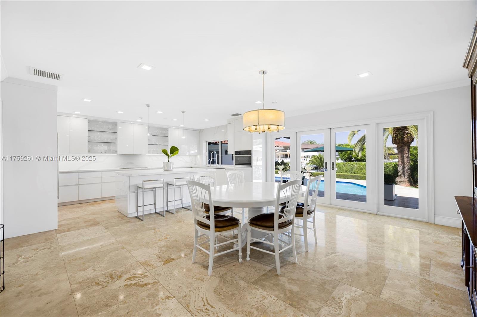 1117 Bella Vis Ave Coral Gables, FL 33156