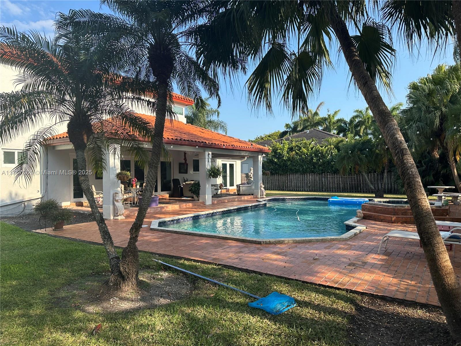 17658 SW 81st Ct,Palmetto Bay, FL 33157