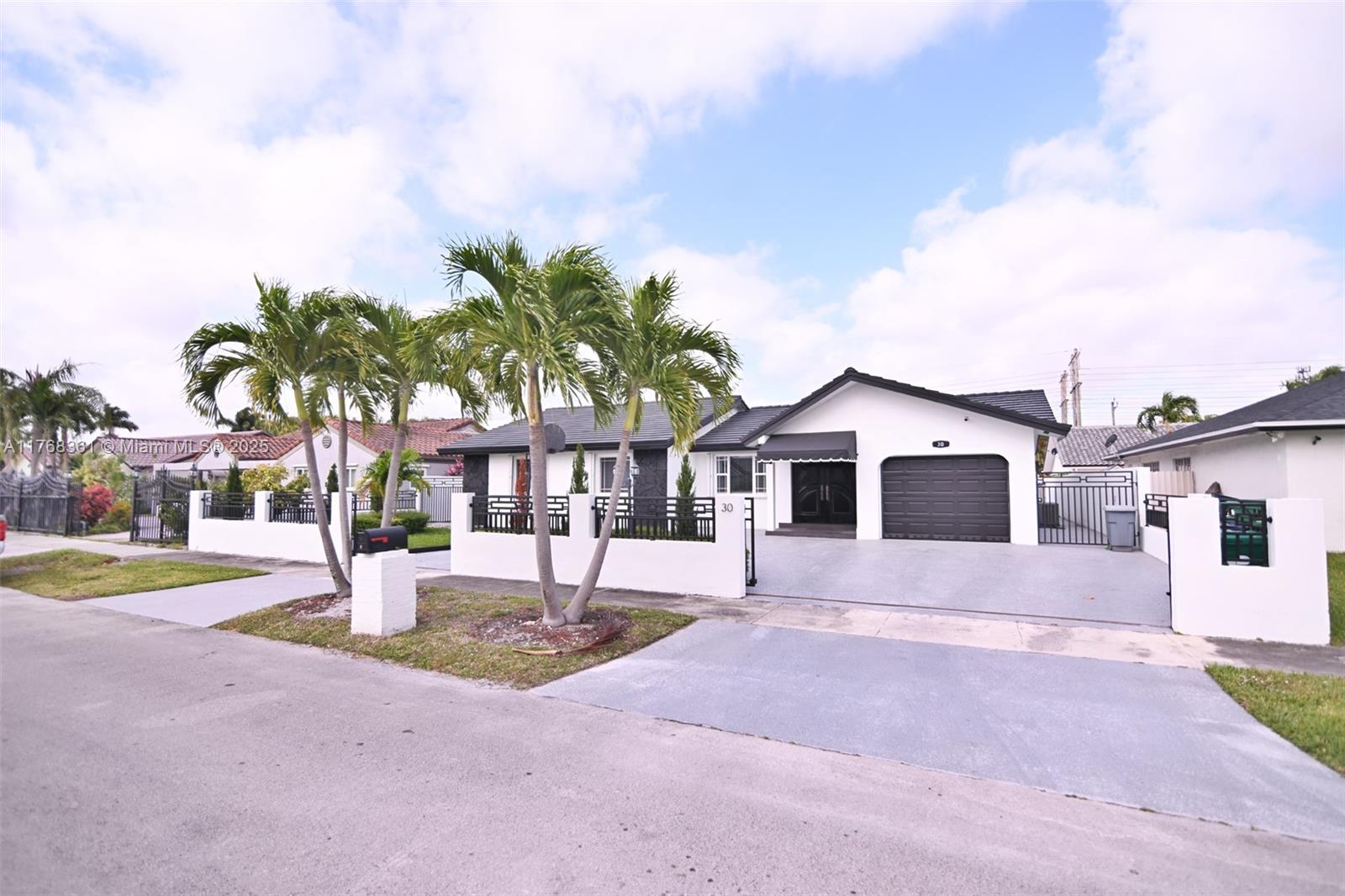 30 SW 136th Ave,Miami, FL 33184