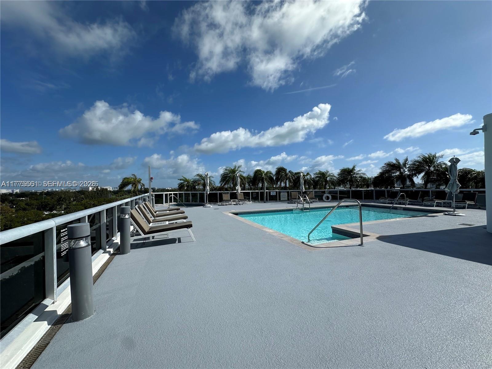 image Meridian Lofts28