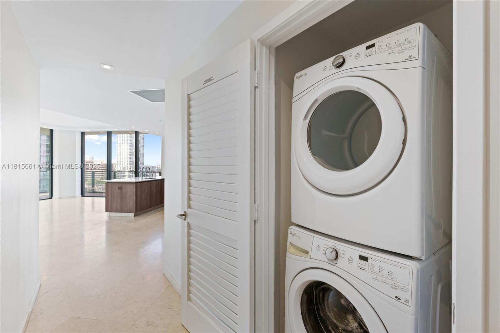 image Rise Condo26