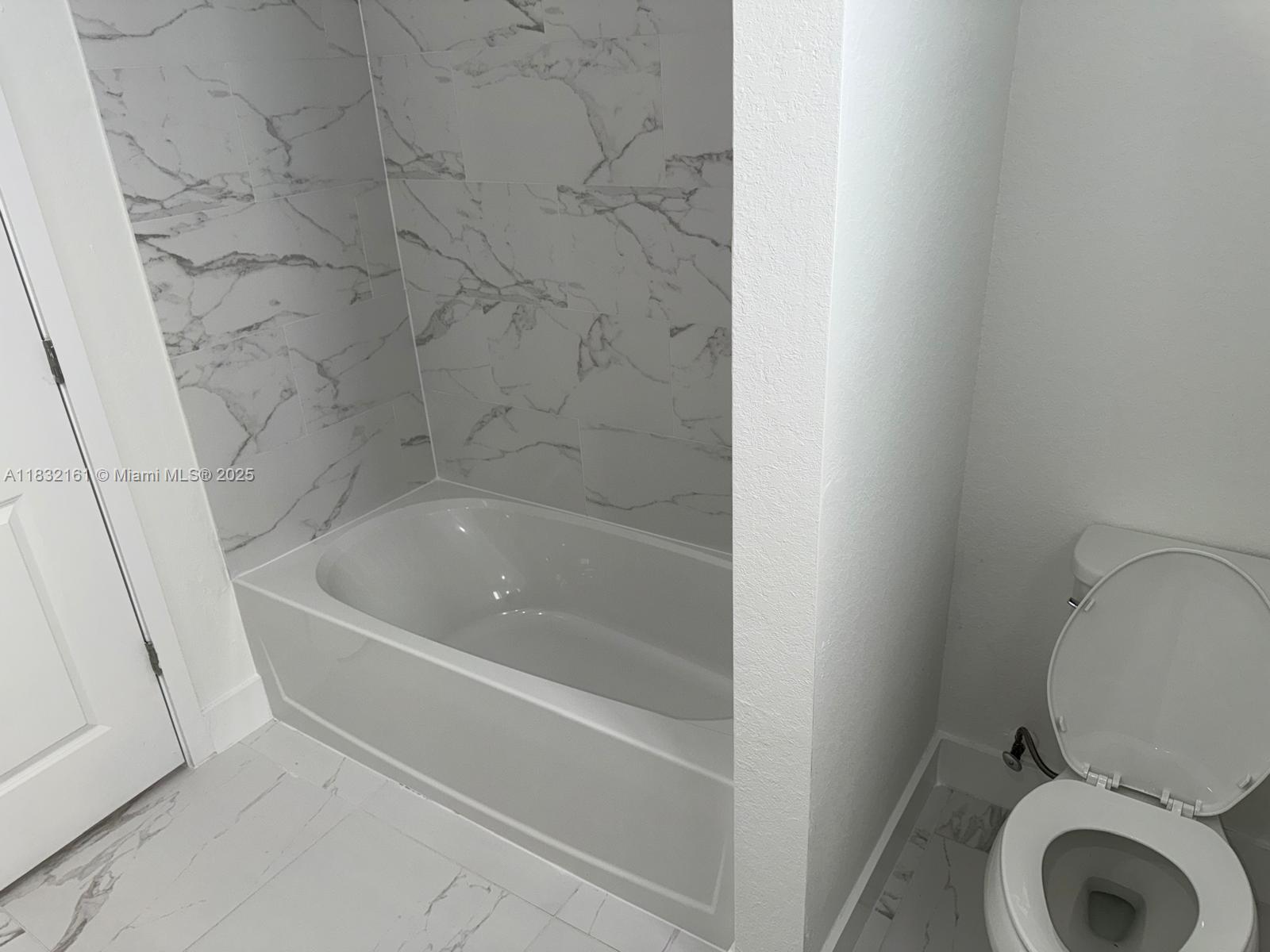 1828 NE 1st St Homestead, FL 33033