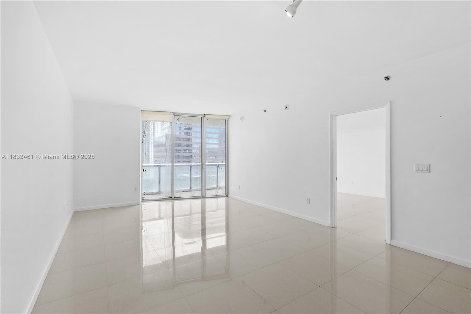 image Icon Brickell No Two7