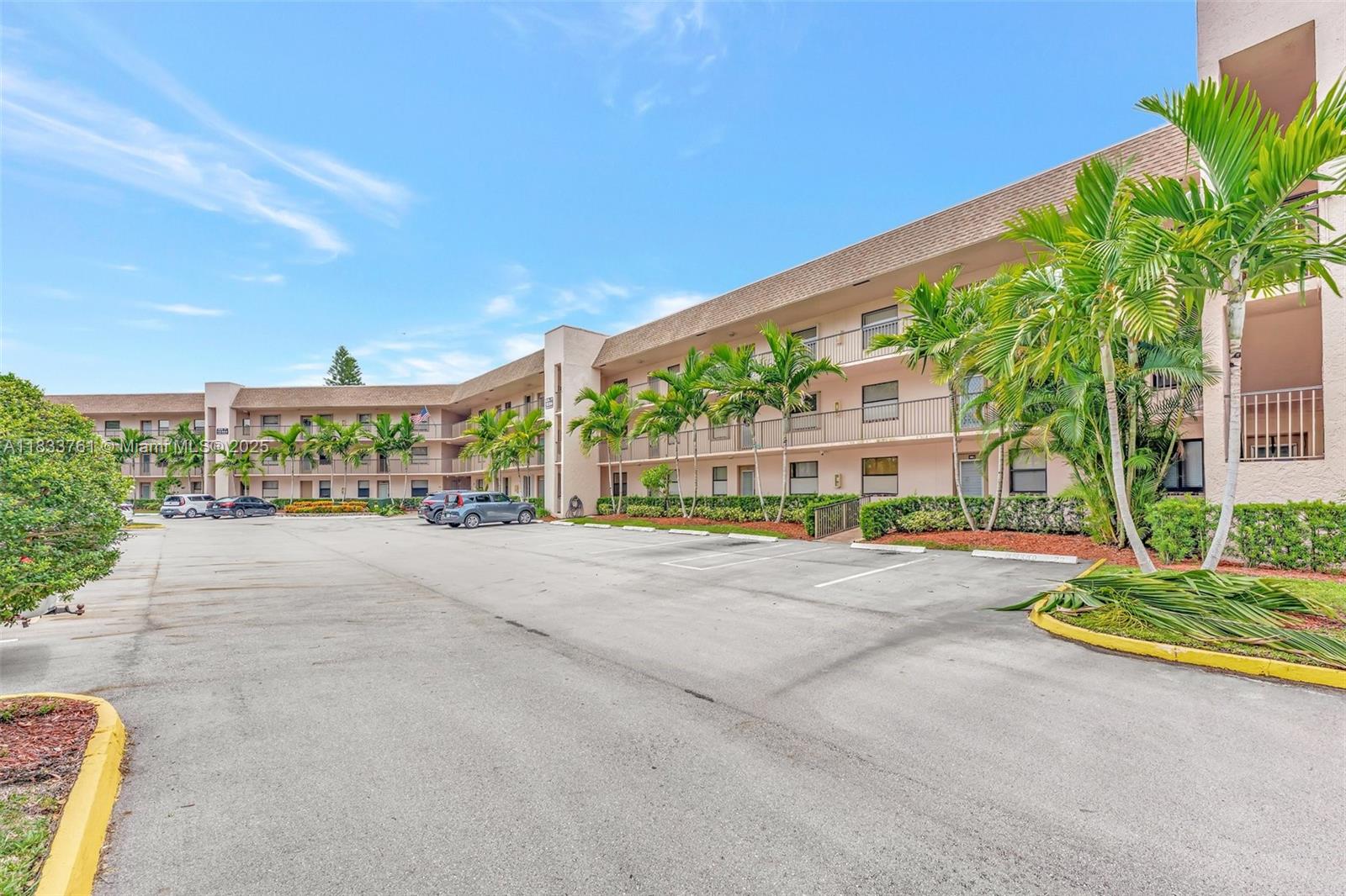 10304 Sunrise Lks Blvd #209