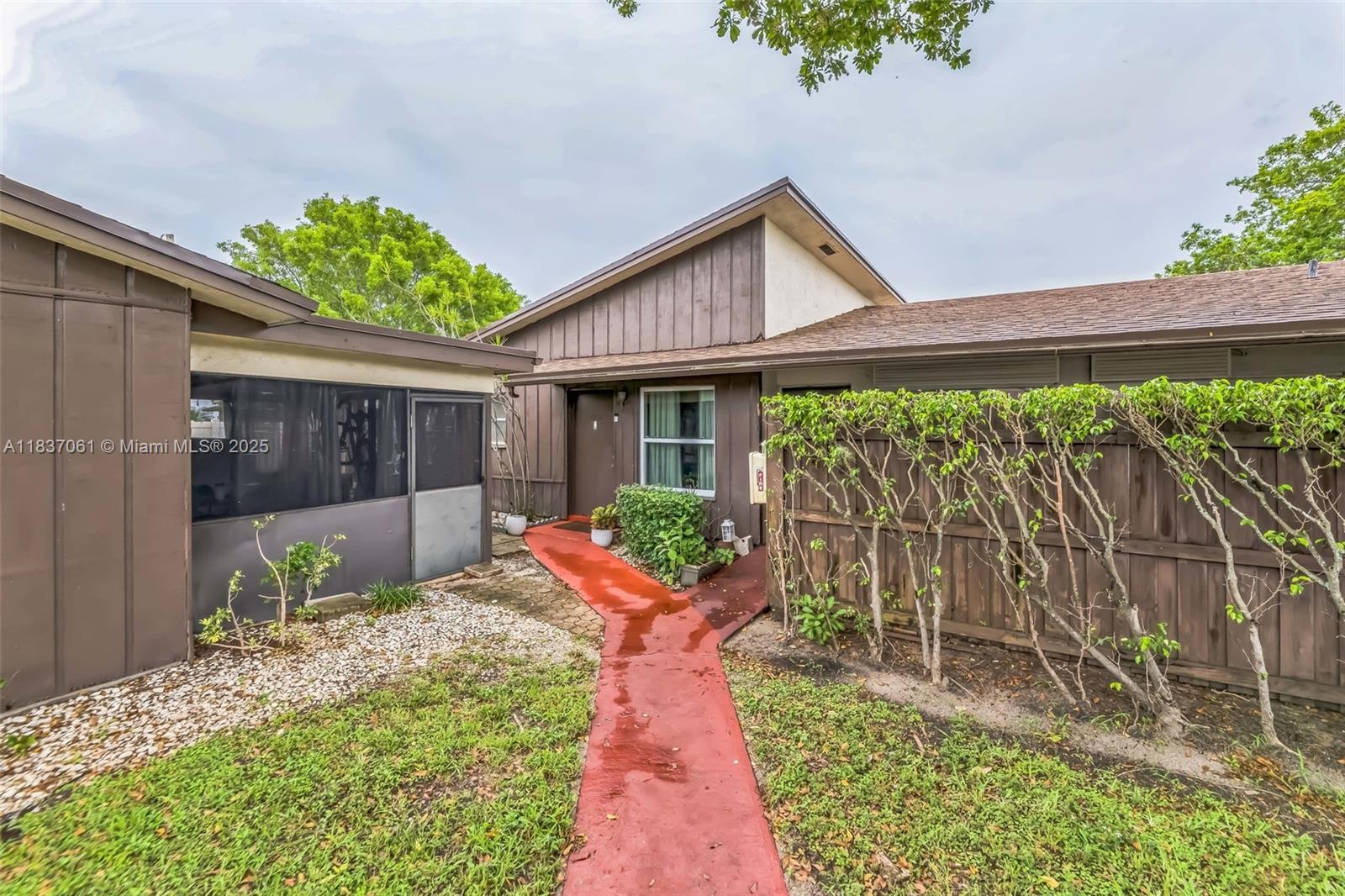 3201 NW 4th Ter #80