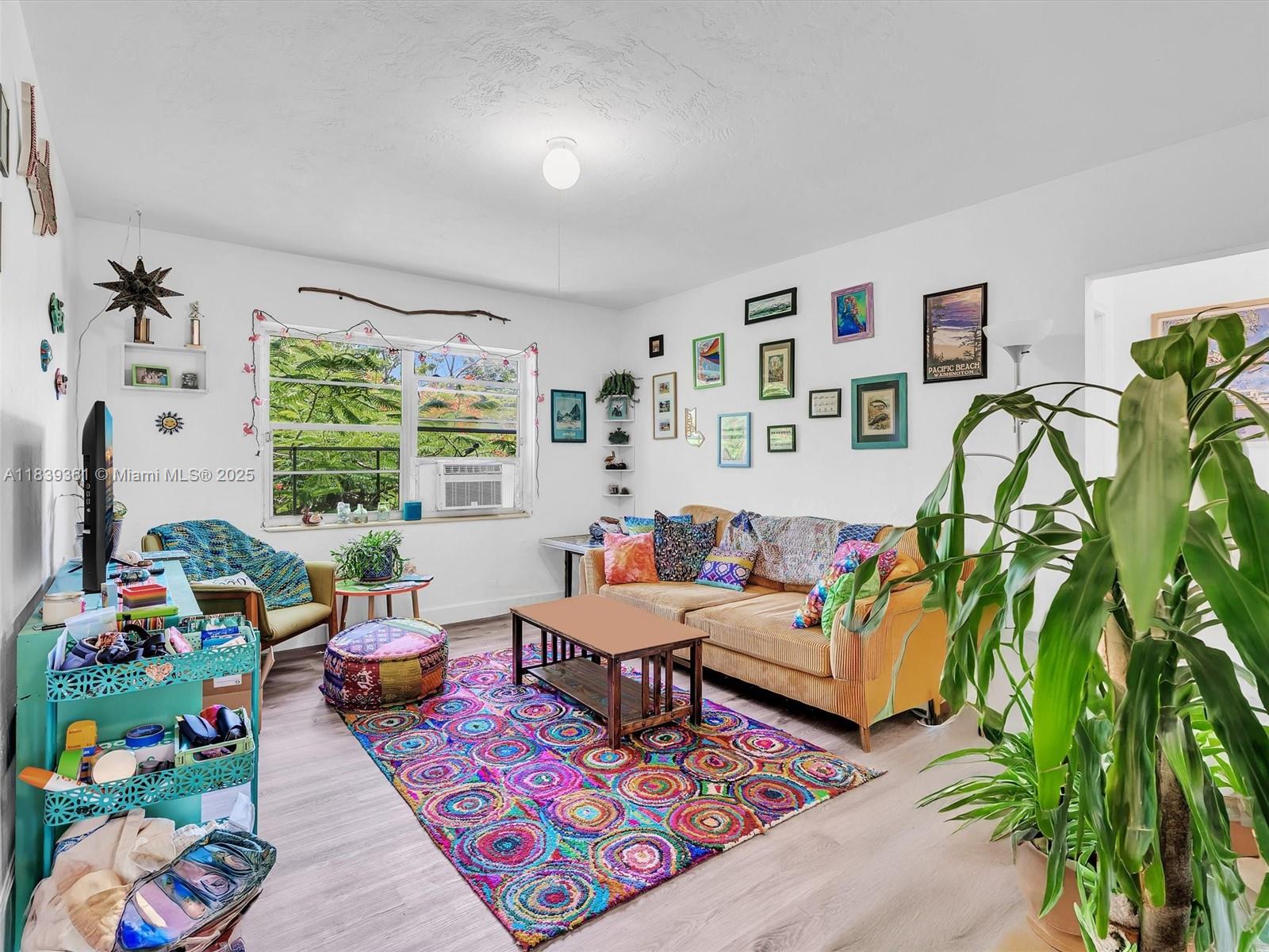3210 E Elizabeth St Miami, FL 33133 3210 E Elizabeth St Miami, FL 33133