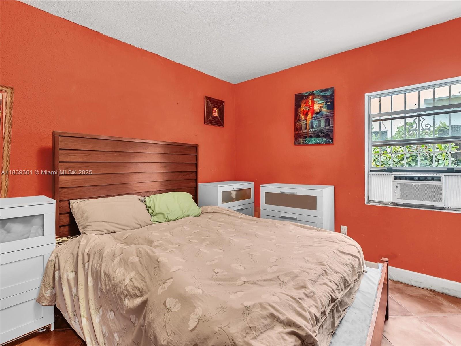 3210 E Elizabeth St Miami, FL 33133 3210 E Elizabeth St Miami, FL 33133