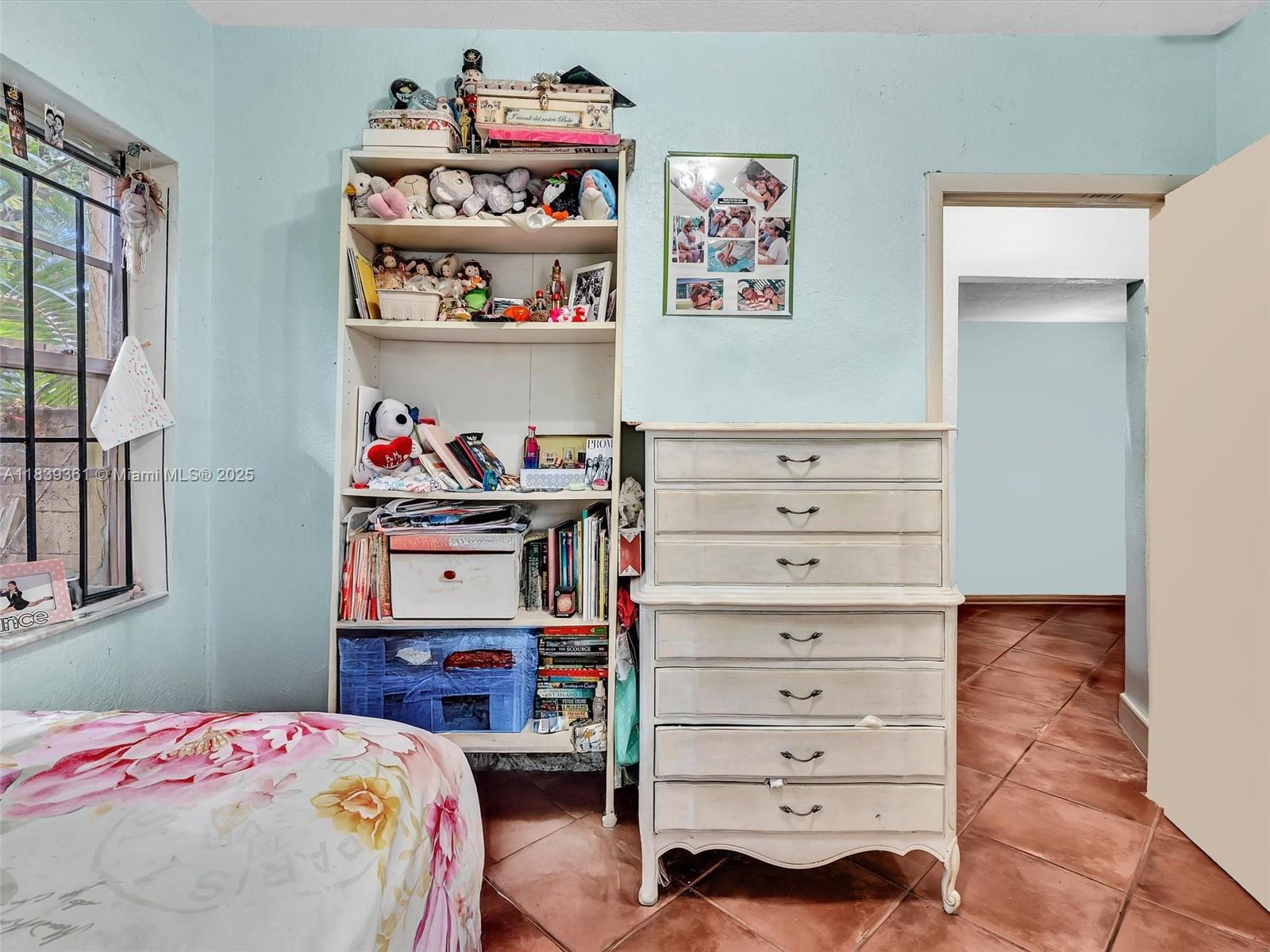 3210 E Elizabeth St Miami, FL 33133 3210 E Elizabeth St Miami, FL 33133