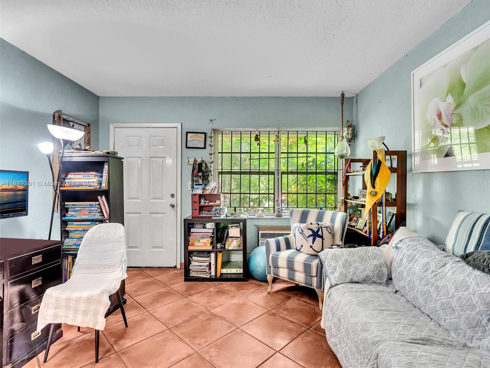 3210 E Elizabeth St Miami, FL 33133 3210 E Elizabeth St Miami, FL 33133