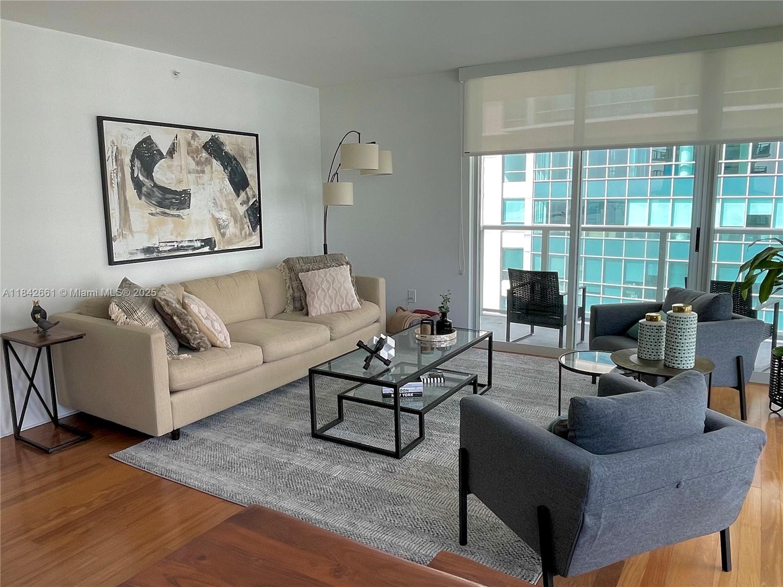 image The Mark On Brickell2